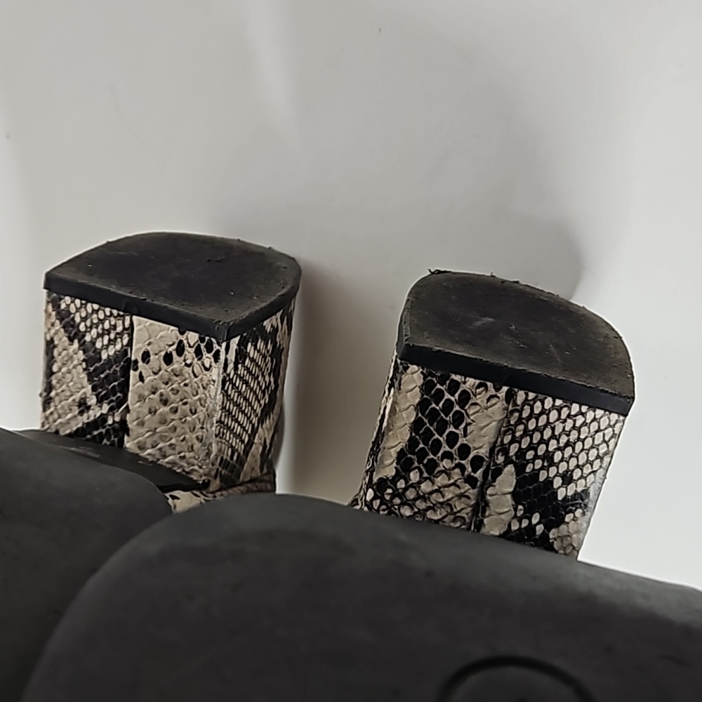 Seychelles Leather Python Print Ankle Bootie Size… - image 8